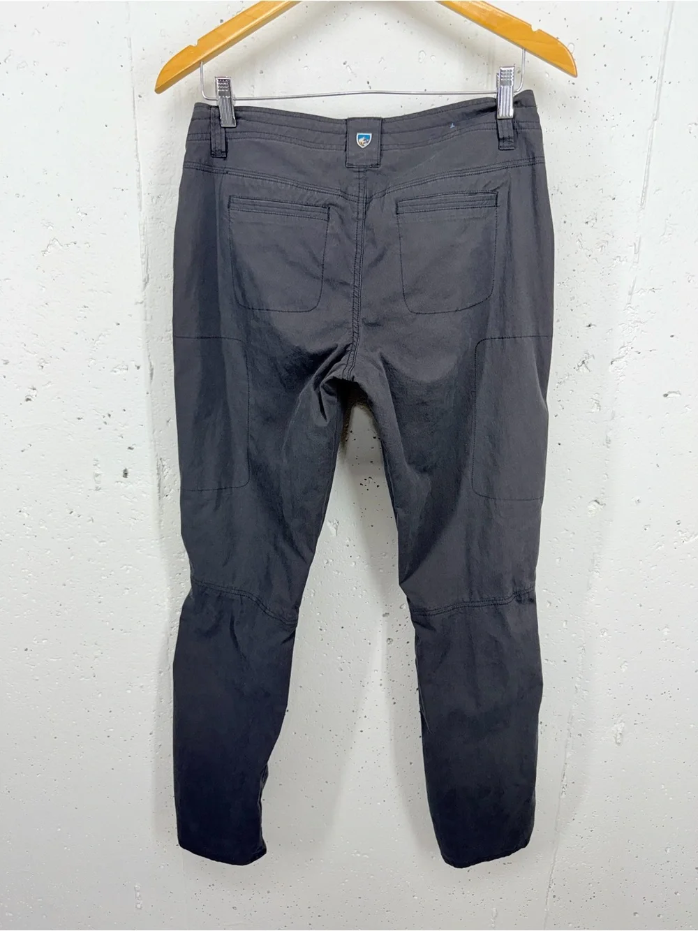 Kuhl Women’s size 8 Legendary Dark Gray Hiking Pants